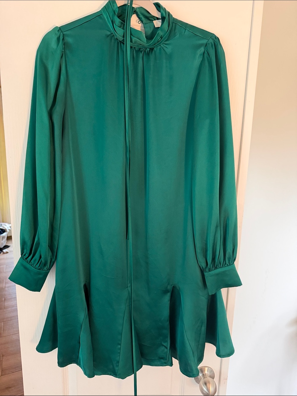 LOFT Emerald Green Long-Sleeve Tie-Neck Dress